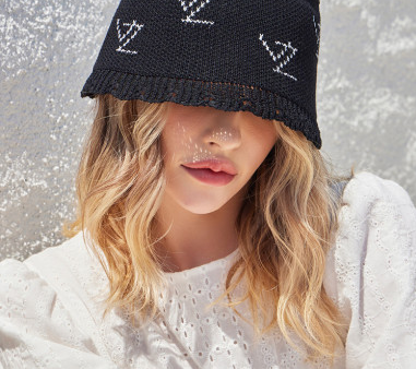 VARZAR Bucket Hat VZ Logo Jacquard Bucket Hat Black Sale