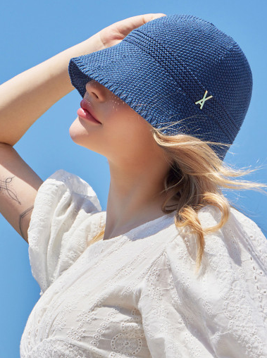 VARZAR Bucket Hat Stud Logo Summer Knit Bucket Hat Navy Online now